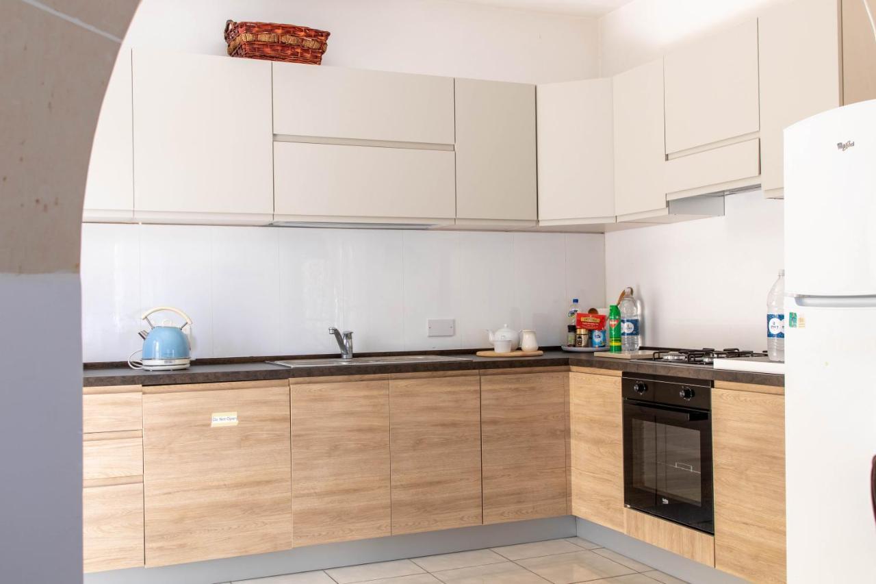 Spacious 3-Bedroom Apartment 30 Seconds From Sea Marsaskala Zewnętrze zdjęcie